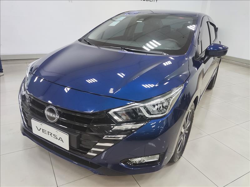 NISSAN VERSA 2026 PRETO